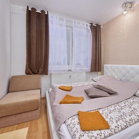 Destiny Apartment Bratislava Luaran gambar